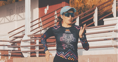 Atleta escuchando música antes de correr