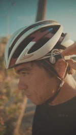 Load and play video in Gallery viewer, Compra tus Kivo Alba